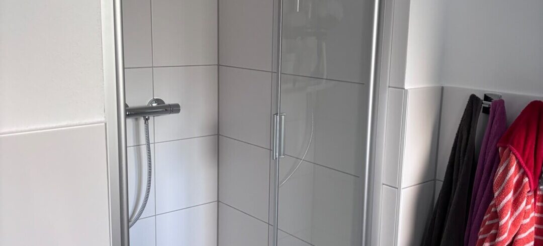 Bad mit Dusche
